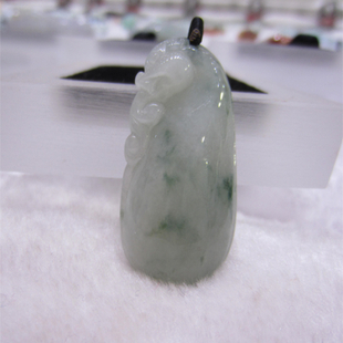 【天使街】缅甸纯天然A货翡翠飘花福瓜挂件｜店主亲拍特价细节与收藏价值鉴析
